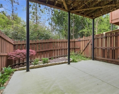 4953 Colchester Court Se - Photo Thumbnail 46