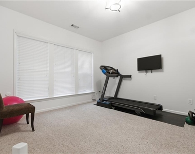 4953 Colchester Court Se - Photo Thumbnail 43