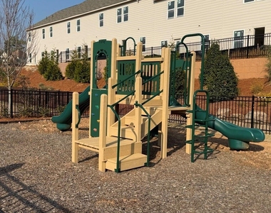 6715 Armonia Drive Sw - Photo Thumbnail 30