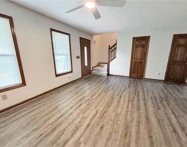 7040 Sand Wedge Circle Nw - Photo Thumbnail 5