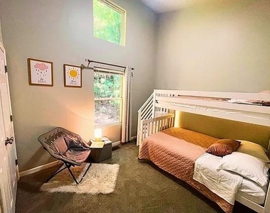837 Forrest Circle Se - Photo Thumbnail 11