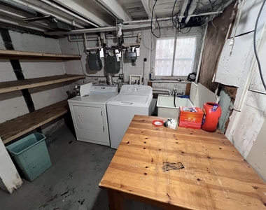 5833 W Peterson Avenue - Photo Thumbnail 12