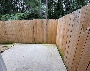 2485 Emma Way - Photo Thumbnail 17