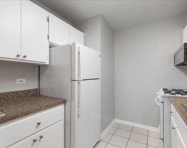 5740 East Avenue - Photo Thumbnail 3