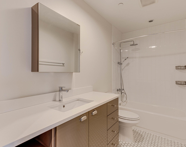 115 Lake Street - Photo Thumbnail 3