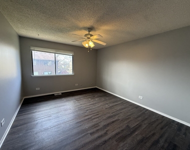 4564 Whitney Drive - Photo Thumbnail 8