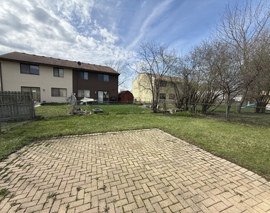 4564 Whitney Drive - Photo Thumbnail 15