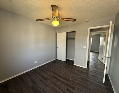 4564 Whitney Drive - Photo Thumbnail 13