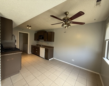 4564 Whitney Drive - Photo Thumbnail 4