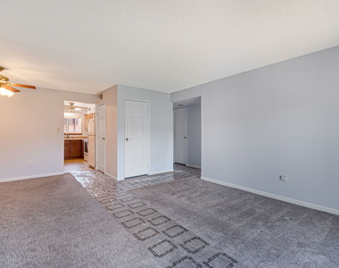 9446 Bay Colony Drive - Photo Thumbnail 2