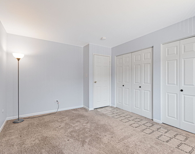 9446 Bay Colony Drive - Photo Thumbnail 8
