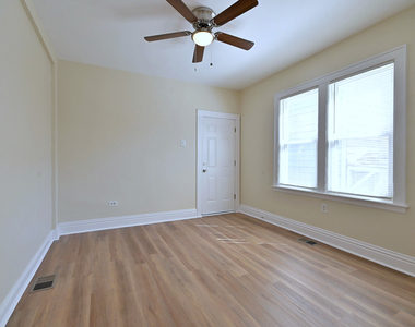 8602 S Muskegon Avenue - Photo Thumbnail 3