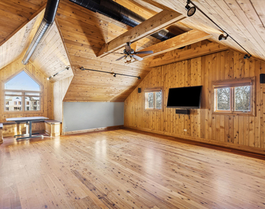 16w125 89th Street - Photo Thumbnail 4