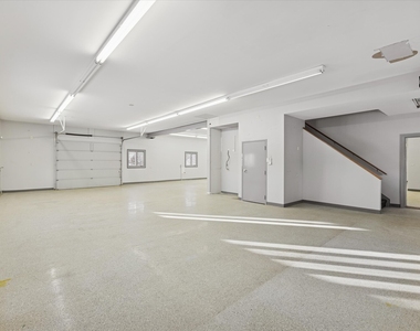 16w125 89th Street - Photo Thumbnail 11