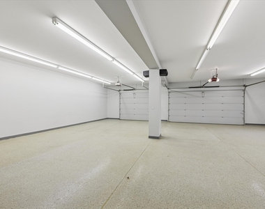 16w125 89th Street - Photo Thumbnail 10