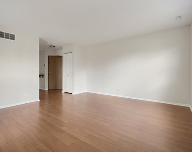 93 N Victoria Lane - Photo Thumbnail 8