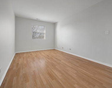 93 N Victoria Lane - Photo Thumbnail 12