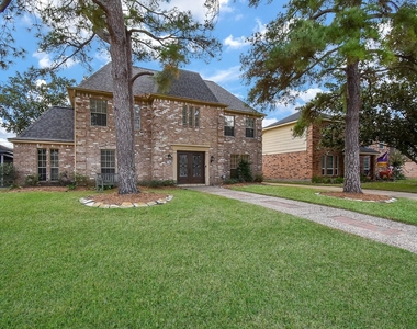 910 Shillington Drive - Photo Thumbnail 1