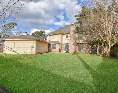 910 Shillington Drive - Photo Thumbnail 43