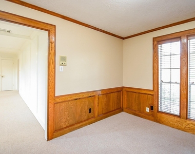 910 Shillington Drive - Photo Thumbnail 11