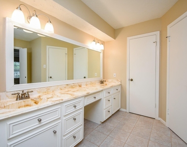 910 Shillington Drive - Photo Thumbnail 33