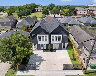 8414 Cannon Street - Photo Thumbnail 6