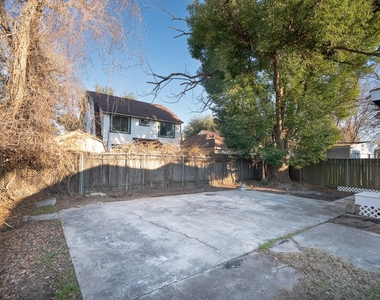 4826 Bristol Street - Photo Thumbnail 23