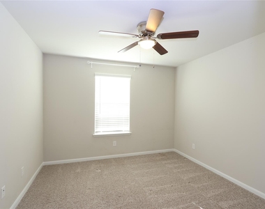 5438 Atwood Canyon Court - Photo Thumbnail 19