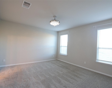 5438 Atwood Canyon Court - Photo Thumbnail 7