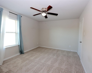5438 Atwood Canyon Court - Photo Thumbnail 14