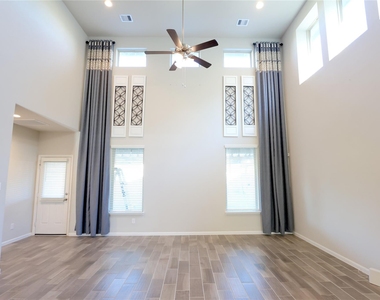 5438 Atwood Canyon Court - Photo Thumbnail 5
