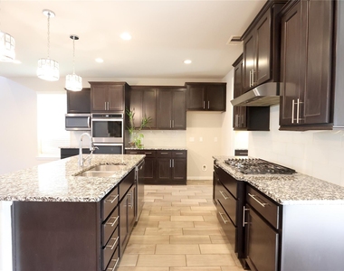 5438 Atwood Canyon Court - Photo Thumbnail 3