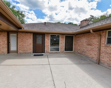 21338 Park Villa Drive - Photo Thumbnail 20