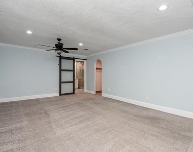 21338 Park Villa Drive - Photo Thumbnail 14