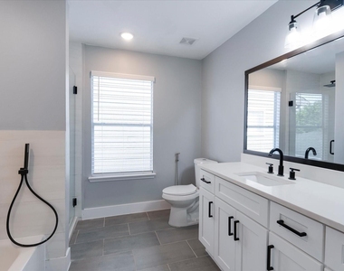 3819 W Traditions Court - Photo Thumbnail 23