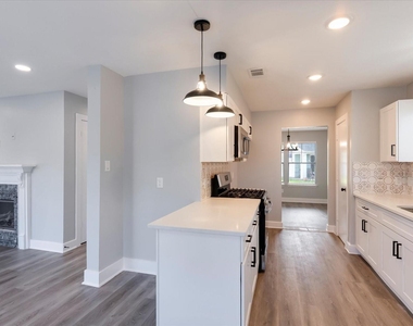3819 W Traditions Court - Photo Thumbnail 14