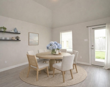 8230 Blue Fish Drive - Photo Thumbnail 17