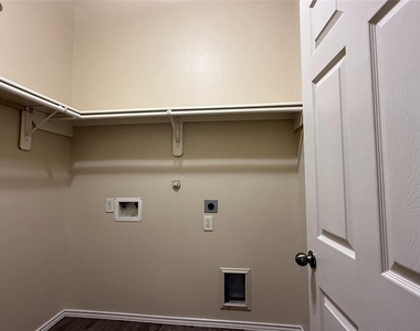 13615 Evening Wind Drive - Photo Thumbnail 17