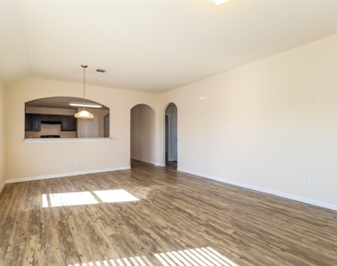 21503 S Werrington Way - Photo Thumbnail 5