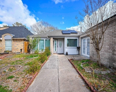 13102 Richmond Avenue - Photo Thumbnail 13