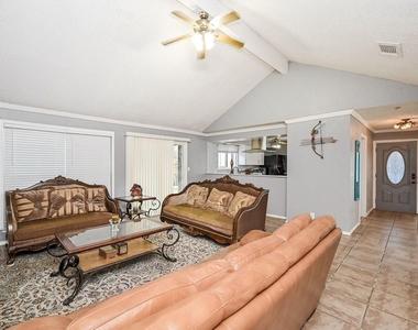 13102 Richmond Avenue - Photo Thumbnail 1