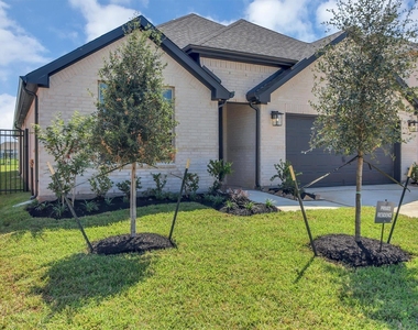 1208 Garden Jade Drive - Photo Thumbnail 31
