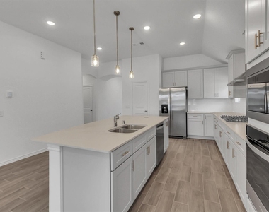 1208 Garden Jade Drive - Photo Thumbnail 5