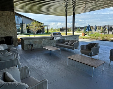 1208 Garden Jade Drive - Photo Thumbnail 32