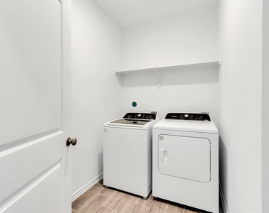1208 Garden Jade Drive - Photo Thumbnail 21