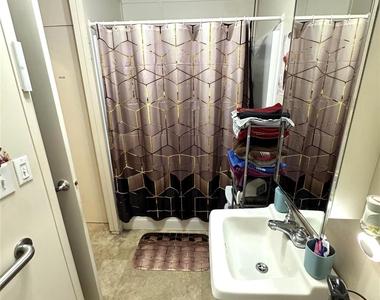 5100 Allen Genoa Road - Photo Thumbnail 7