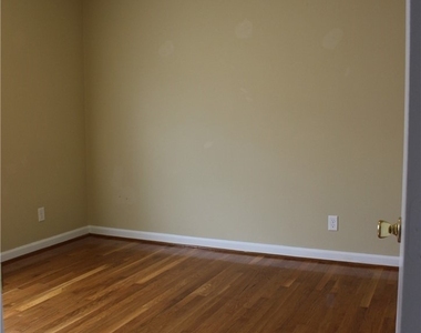 110 Dupuy Avenue - Photo Thumbnail 1