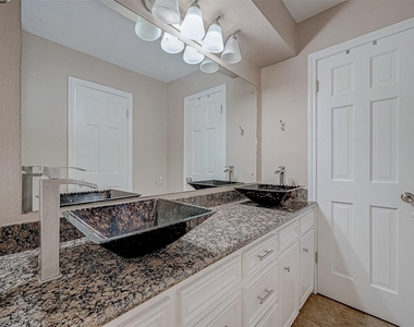 8110 Bent Oak Lane - Photo Thumbnail 37
