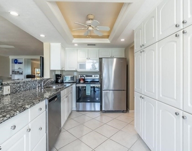 10475 Gulf Shore Drive - Photo Thumbnail 8