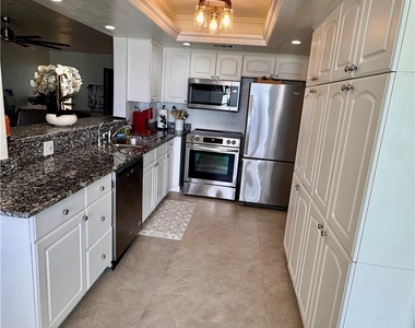 10475 Gulf Shore Drive - Photo Thumbnail 10